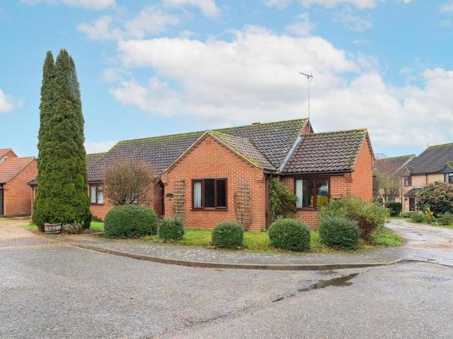 Bungalow for sale in Eastbridge, Suffolk