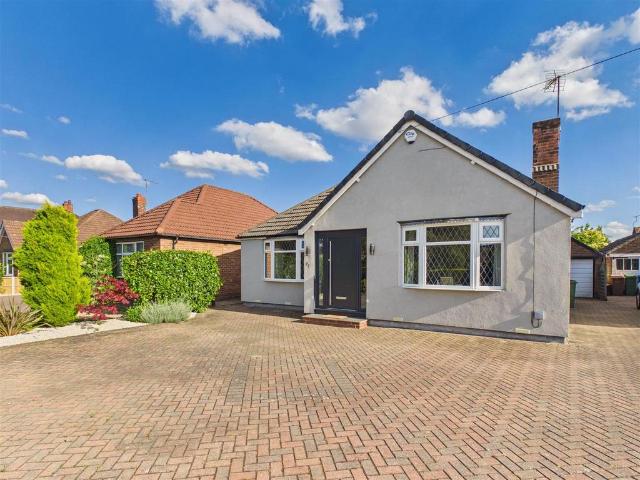 Bungalow for sale in Cottingham, East Riding Of Yorkshire