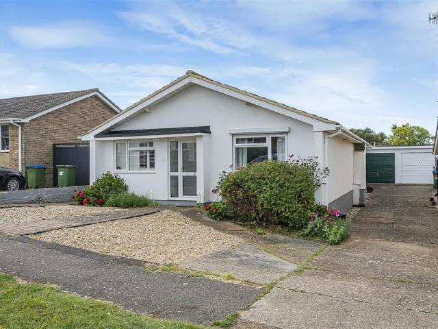 Bungalow for sale in Seaford, Iford