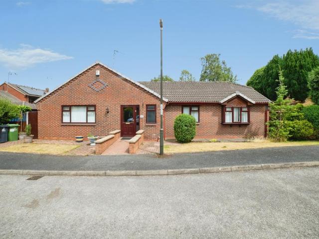 Bungalow for sale in Swanwick CP, Kedleston