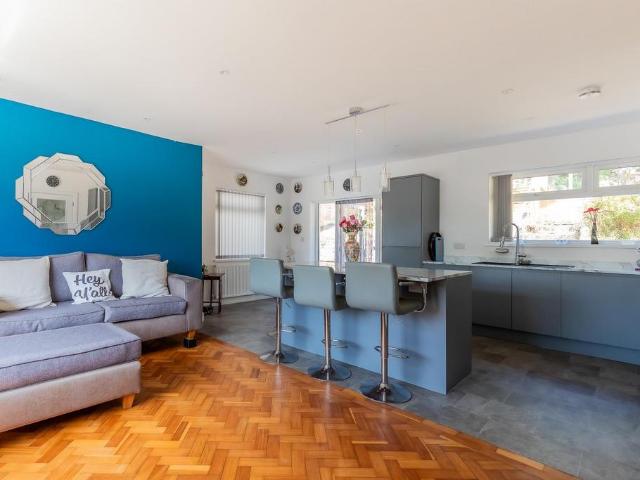 Bungalow for sale in Penarth, Wales