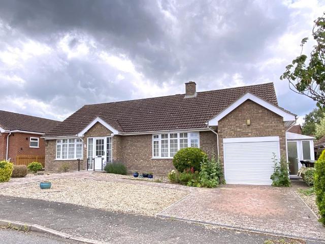 Bungalow for sale in Comers, Norfolk