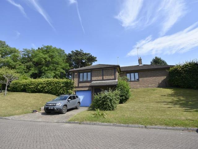 Bungalow for sale in Westbrook, Acol
