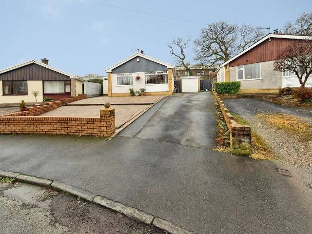 Bungalow for sale in Gowerton, Wales