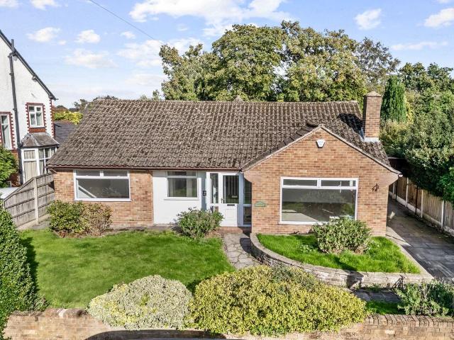 Bungalow for sale in Grappenhall, Warrington
