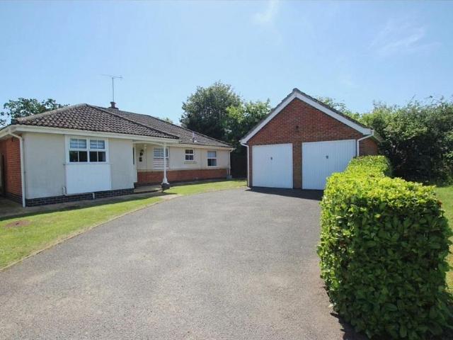 Bungalow for sale in Chedburgh, Suffolk