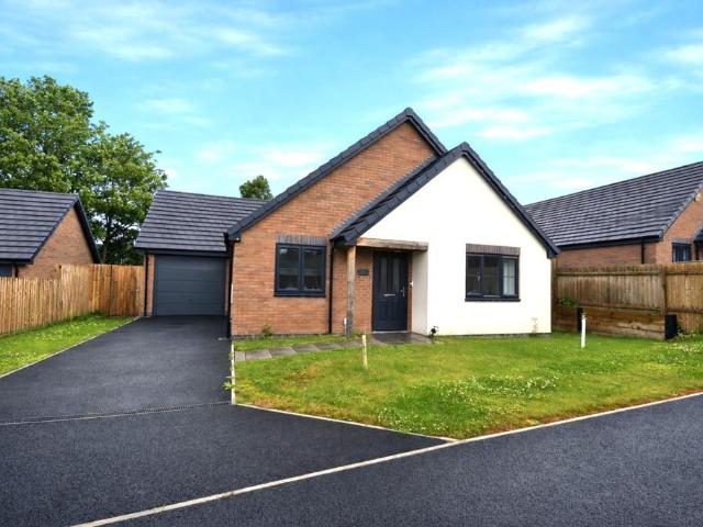 Bungalow for sale in Prees, Shropshire