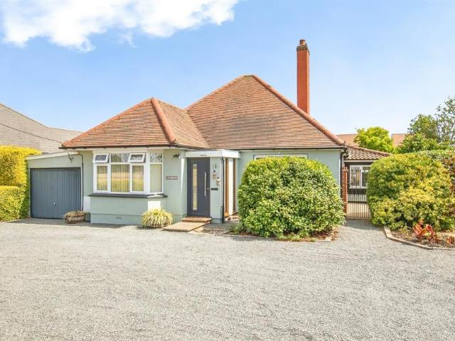 Bungalow for sale in Dale Hill, Essex