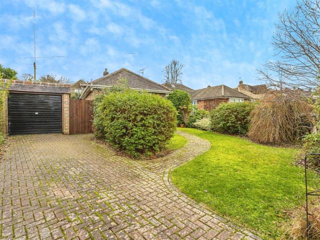 Bungalow for sale in World's End, Perryfields