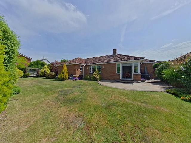 Bungalow for sale in Fareham, Hampshire
