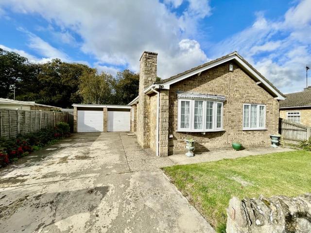 Bungalow for sale in Crossgate, South Holland