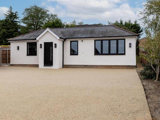 Bungalow for sale in Maulden, Bedfordshire