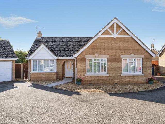 Bungalow for sale in Four Gotes, Cambridgeshire