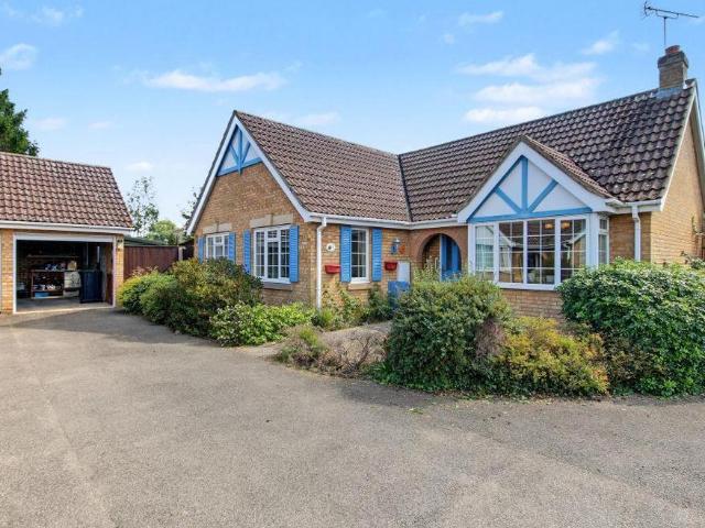Bungalow for sale in Barway, Cambridgeshire