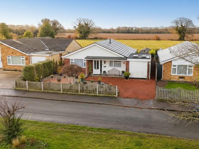 Bungalow for sale in Little Plumstead, Broadland