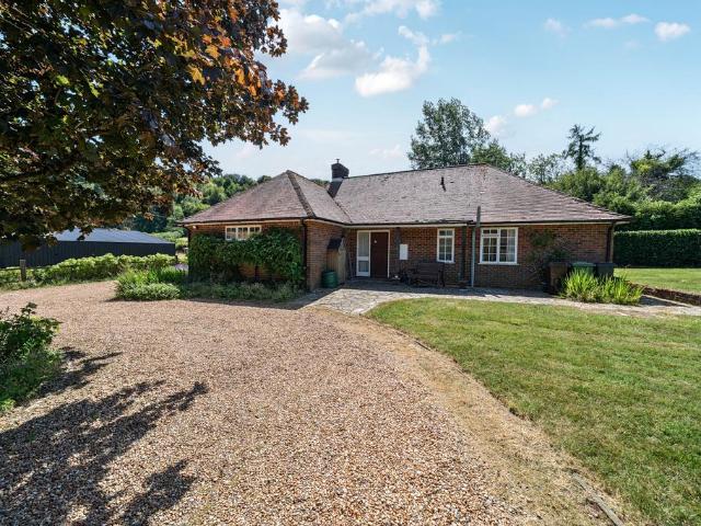 Bungalow for sale in Bolton Low Houses, Hampshire