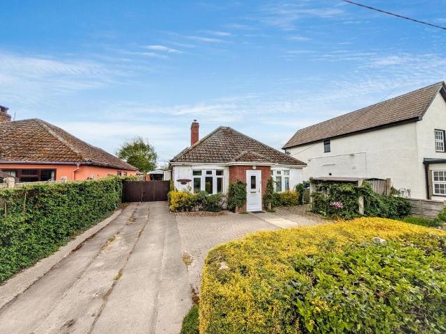 Bungalow for sale in Dale Hill, Essex