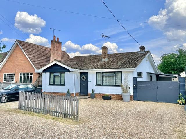 Bungalow for sale in Ebblake, Verwood