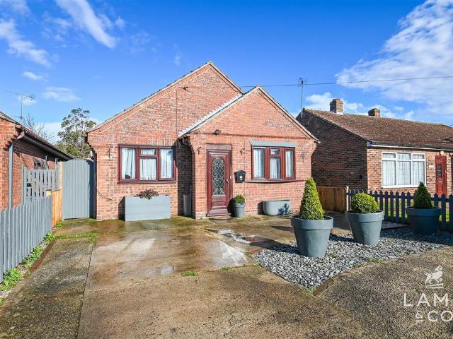 Bungalow for sale in Dale Hill, Essex