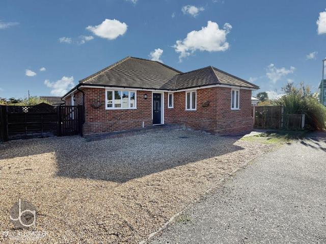 Bungalow for sale in Inworth, Colchester
