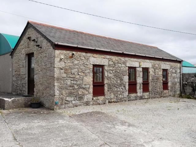 Bungalow for sale in Stithians
