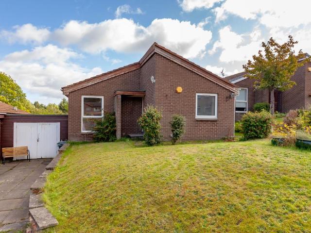Bungalow for sale in Hillend, Ratho