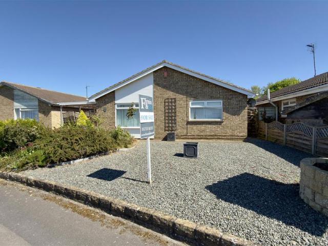 Bungalow for sale in Orton Goldhay, Peterborough