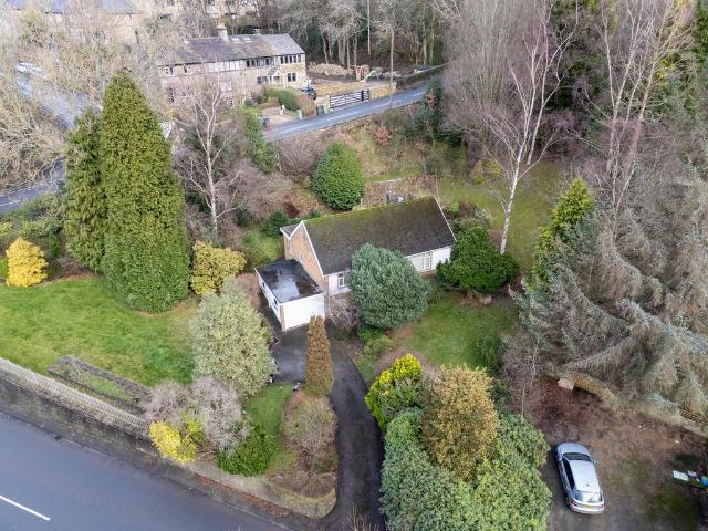 Bungalow for sale in Holme Valley, Thongsbridge