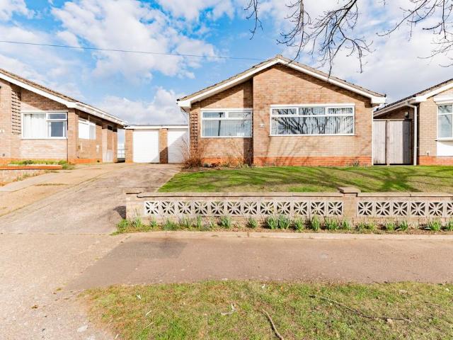 Bungalow for sale in Lowestoft, East Suffolk