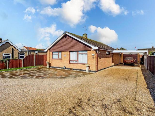 Bungalow for sale in Eastbridge, Suffolk