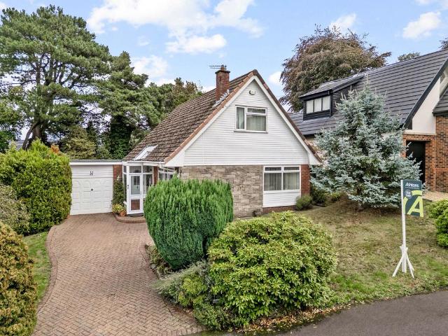 Bungalow for sale in Appleton, Warrington