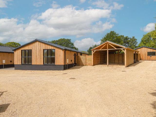 Bungalow for sale in Berkswell, West Midlands