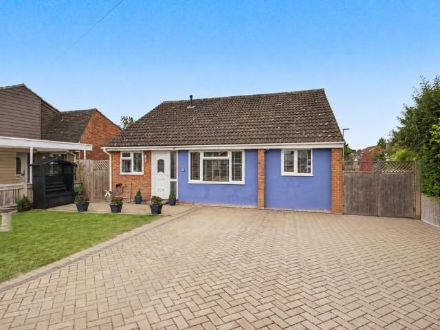 Bungalow for sale in Fareham, Hampshire