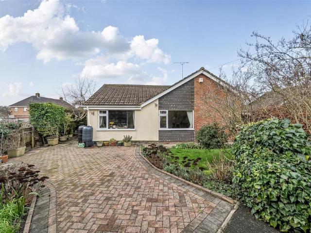 Bungalow for sale in Potterne