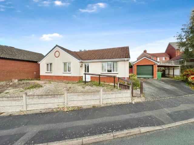 Bungalow for sale in Bowbrook, Shrewsbury