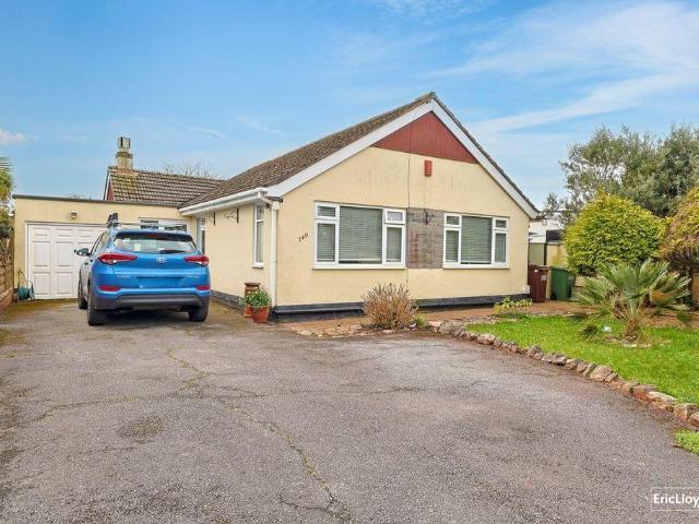 Bungalow for sale in Three Beaches, Livermead