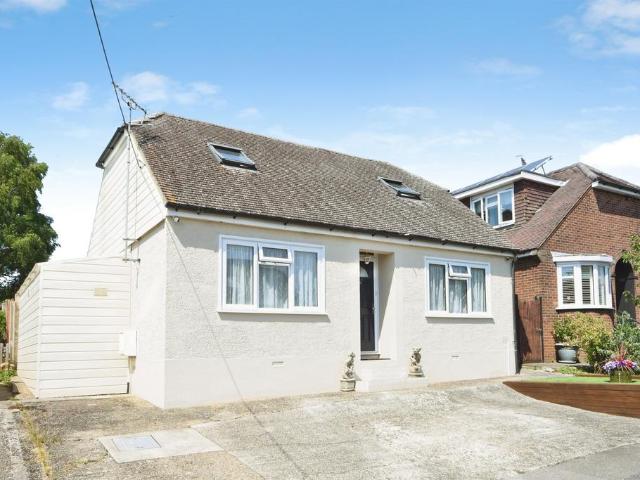 Bungalow for sale in Bocking, Chipping Hill