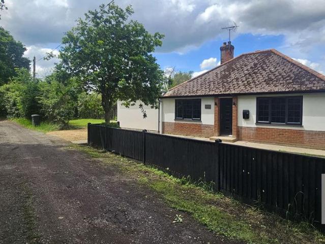 Bungalow for sale in Hickling, Comers
