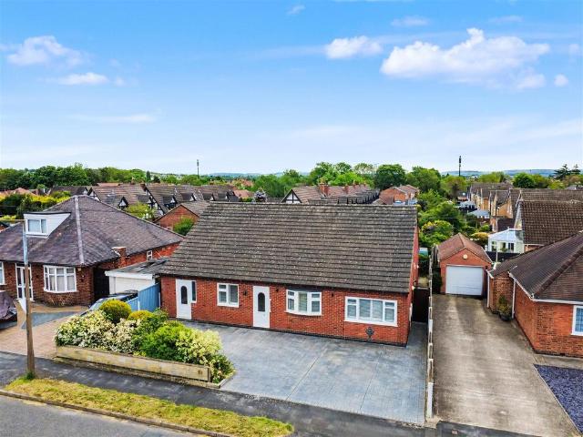 Bungalow for sale in Caldermill, East Midlands