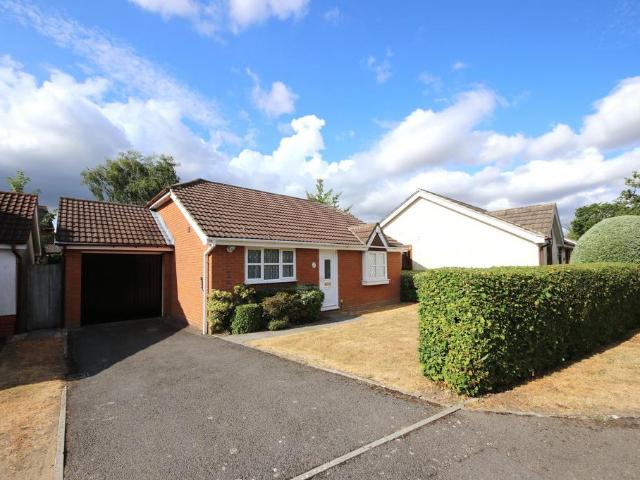 Bungalow for sale in Hedge End, Helford