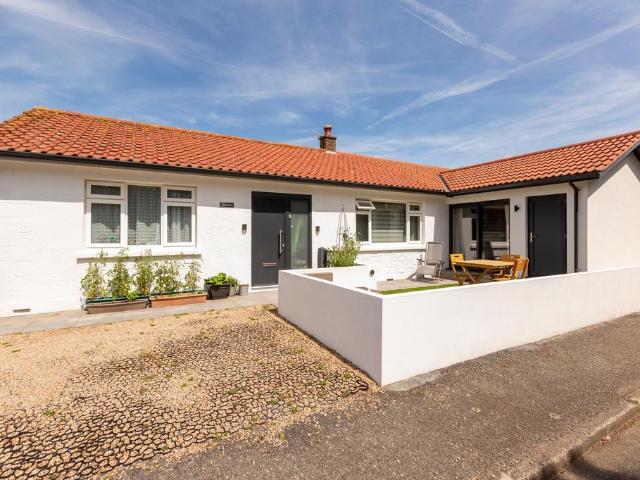 Bungalow for sale in Penweathers, Cornwall