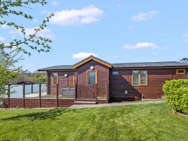 Bungalow for sale in Strode, Devon