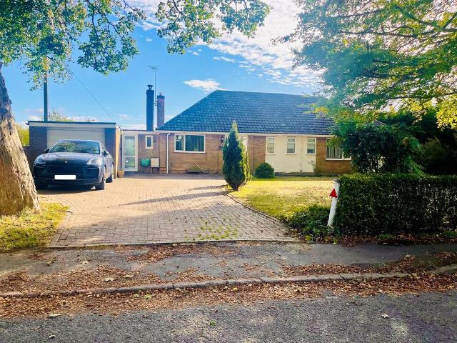 Bungalow for sale in Gosberton, South Holland