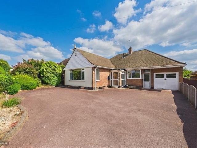 Bungalow for sale in Elmfield, Leicestershire
