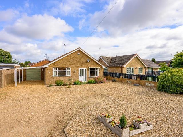 Bungalow for sale in Four Gotes, Cambridgeshire