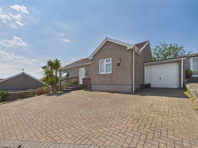 Bungalow for sale in Penbeagle, Cornwall