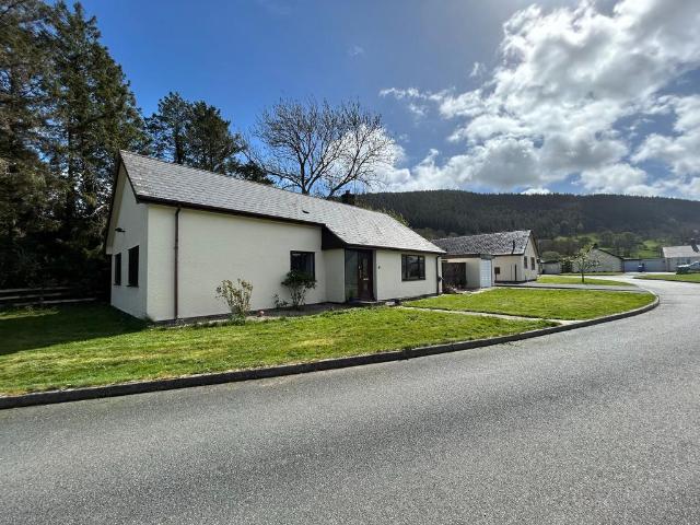 Bungalow for sale in Llandrillo