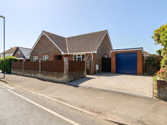 Bungalow for sale in Clapham, West Sussex