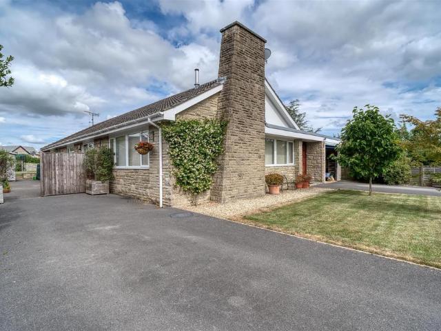 Bungalow for sale in Mere, Wiltshire