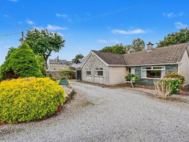 Bungalow for sale